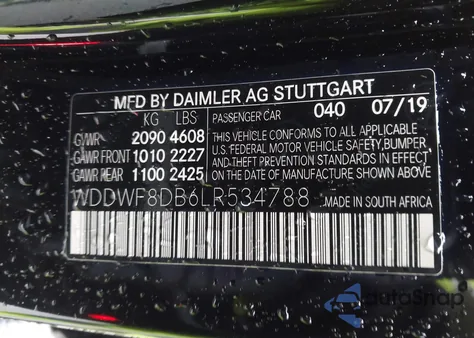 2020 Mercedes-Benz C 300 z USA, uszkodzony, nr VIN WDDWF8DB6LR534788